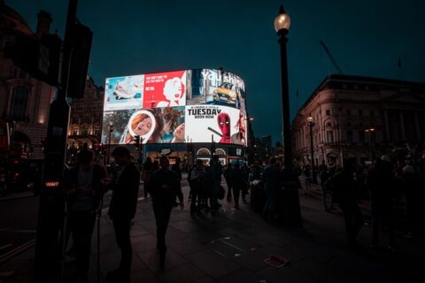 Harper’s Thames Neighborhood Report: Shoreditch’s Invisible Residents and Real Stories